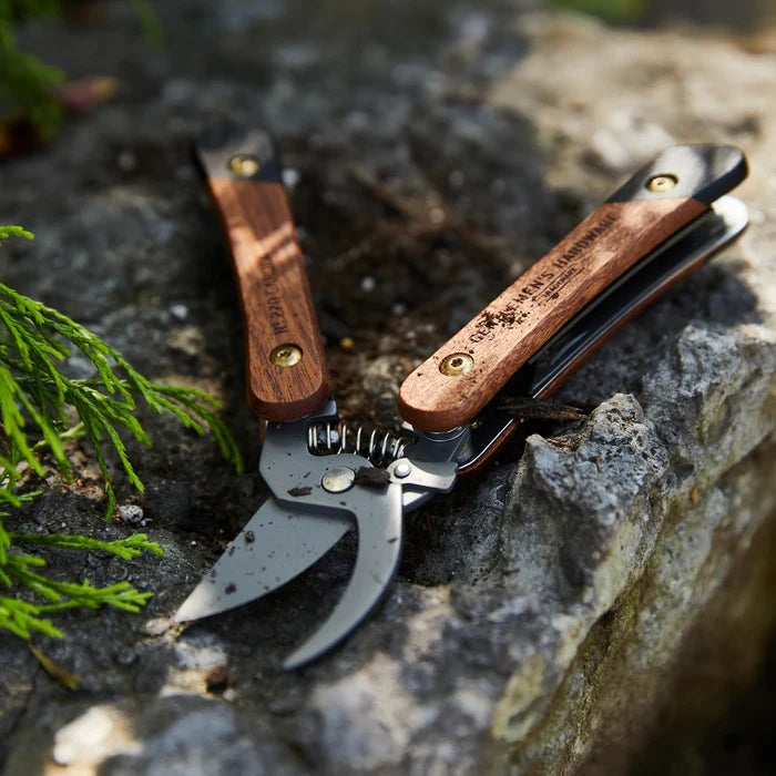 6-in-1 Gardening Tool