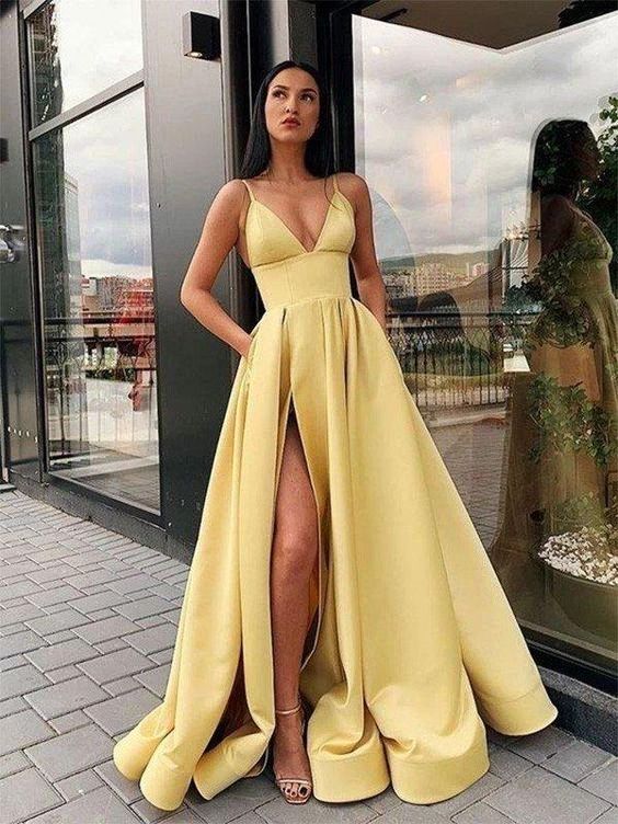 A-Line/Princess Ruffles Satin Spaghetti Straps Sleeveless Floor