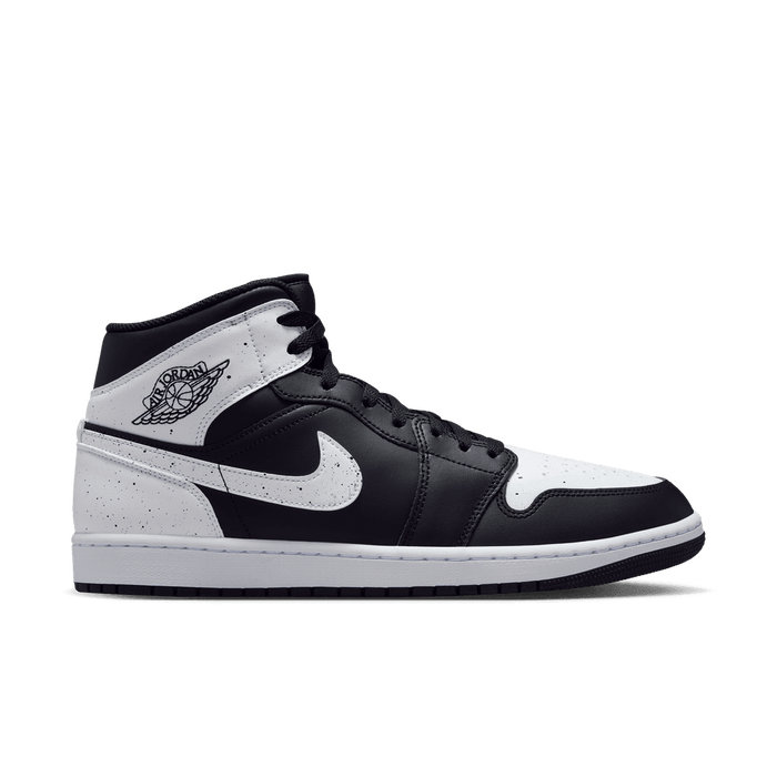 Air Jordan 1 Mid SE Oreo