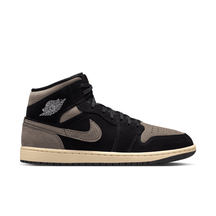 Air Jordan 1 Mid SE
