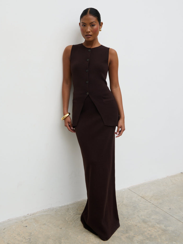Elle Is 5'3" & Wears Size UK XS|Alba Knit Waistcoat - Chocolate