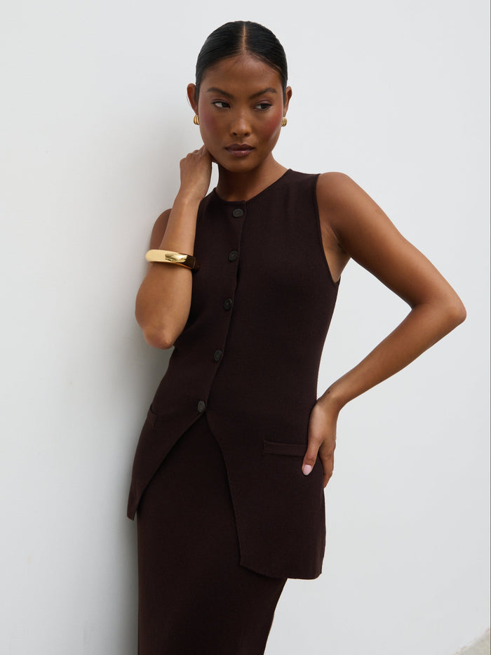Elle Is 5'3" & Wears Size UK XS|Alba Knit Waistcoat - Chocolate
