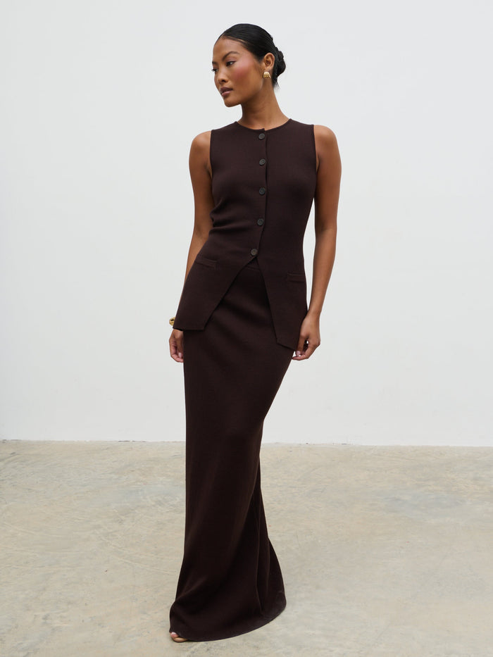 Elle Is 5'3" & Wears Size UK XS|Alba Knit Waistcoat - Chocolate