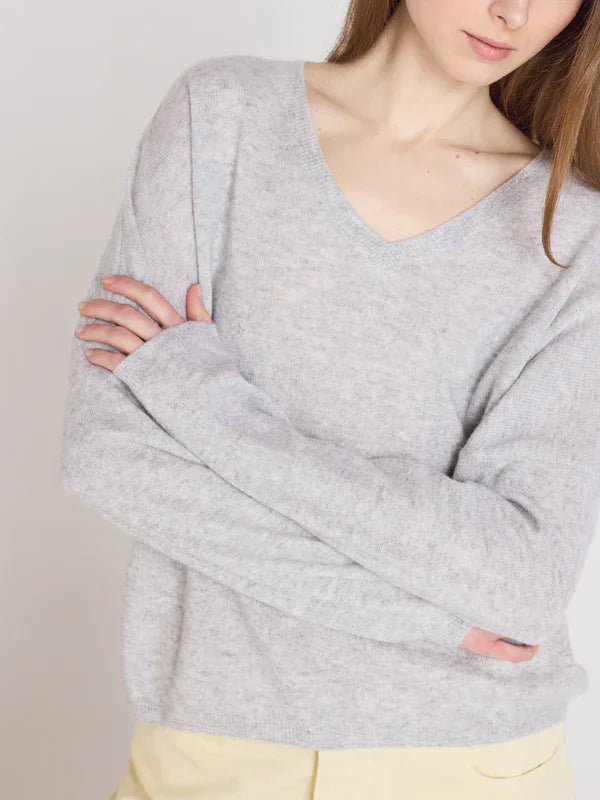 Sweater Absolut Cashmere Alicia V Neck Sweater Light Heather Grey Apoella