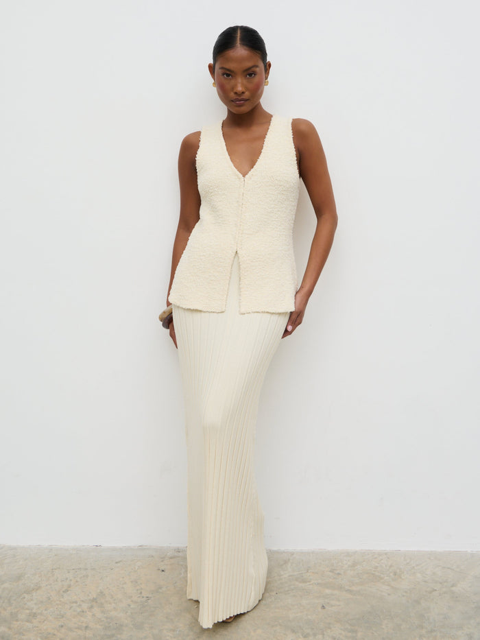 Elle Is 5'3" & Wears Size UK XS|Alma Pleated Knit Maxi Skirt - Cream