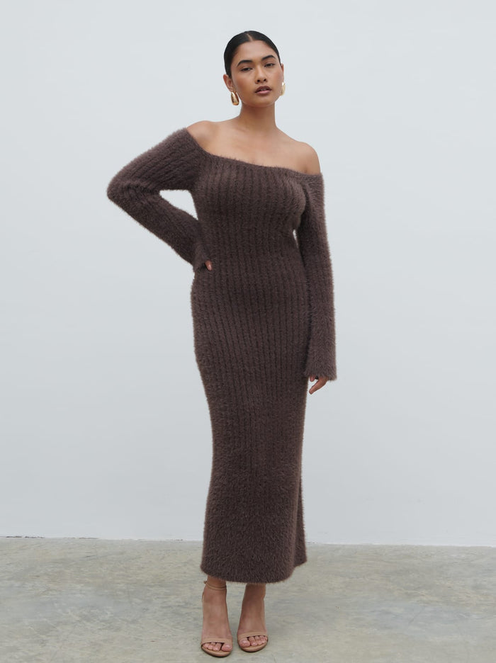 Candy Is 5'6" & Wears Size UK S|Alora Fluffy Knit Midaxi Dress - Chocolate Plum