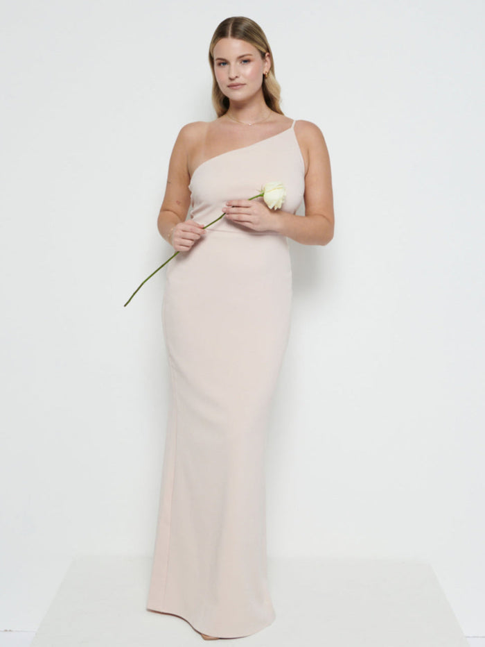 Theo Is 5'8.5" & Wears Size UK 12|Amelia Crepe Maxi Bridesmaid Dress - Blush