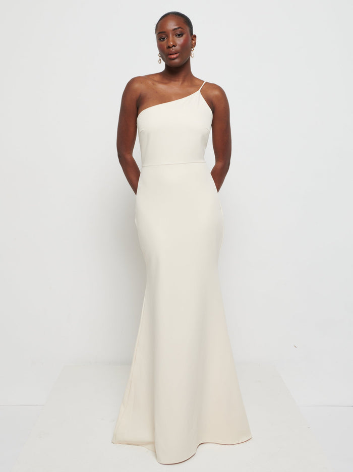 Aurelia is 5'9" & Wears Size UK 8|Amelia Crepe Maxi Bridesmaid Dress - Champagne