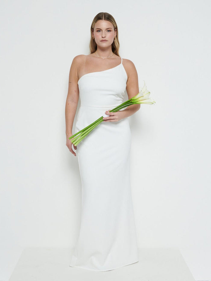Theo Is 5'8.5" & Wears Size UK 12|Amelia Crepe Maxi Bridesmaid Dress - Ivory