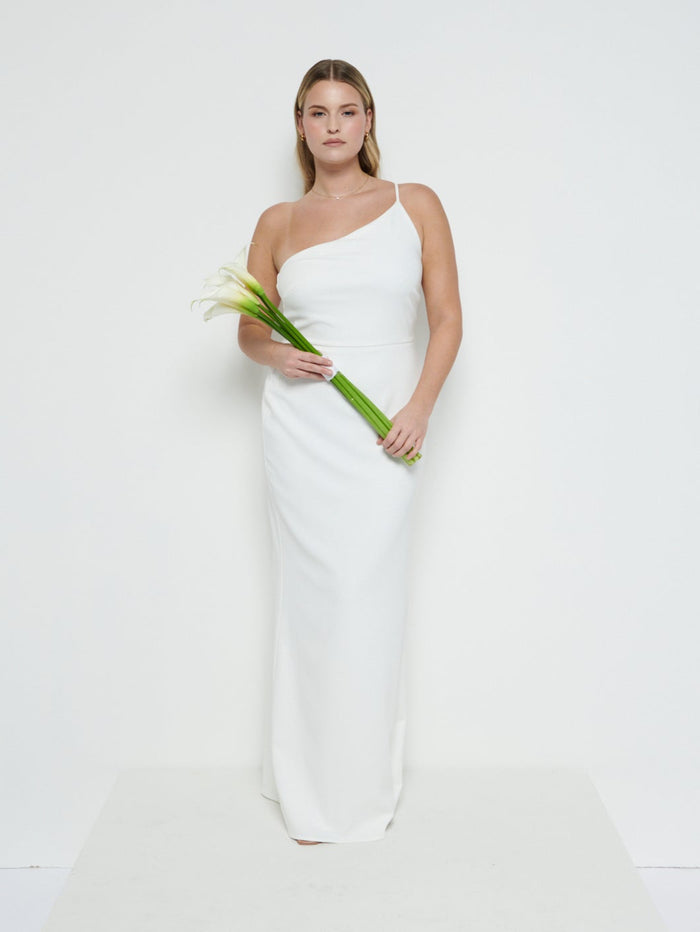Theo Is 5'8.5" & Wears Size UK 12|Amelia Crepe Maxi Bridesmaid Dress - Ivory