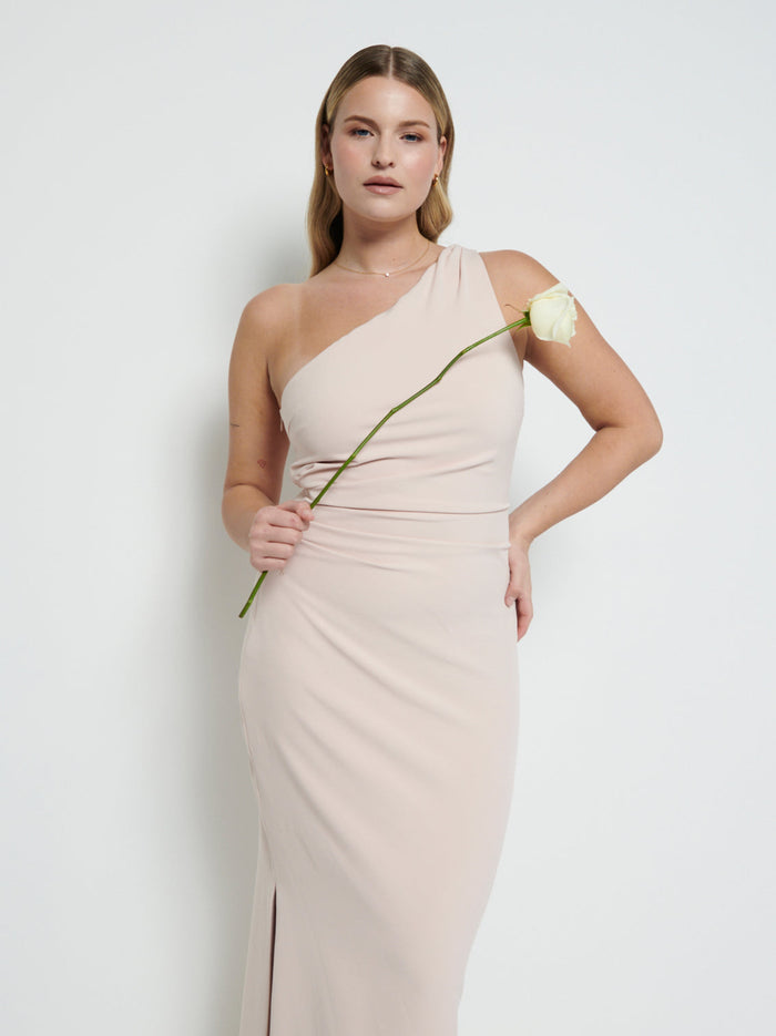 Theo Is 5'8.5" & Wears Size UK 12|Amelia Crepe Ruched Maxi Bridesmaid Dress - Blush