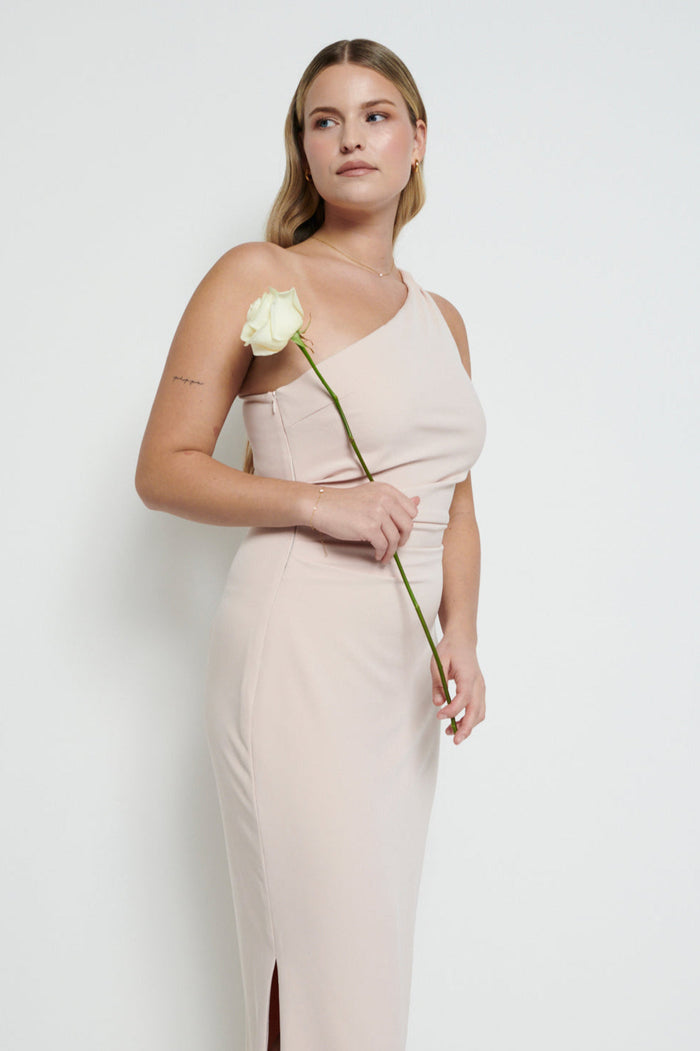 Theo Is 5'8.5" & Wears Size UK 12|Amelia Crepe Ruched Maxi Bridesmaid Dress - Blush