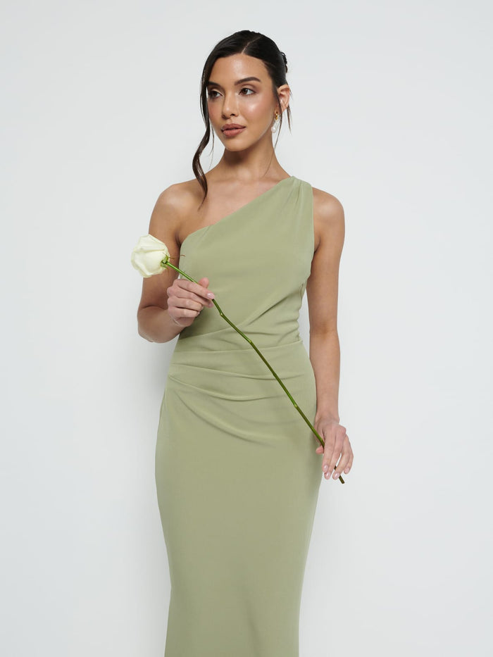 Marina Is 5'7.5" & Wears Size UK 8|Amelia Crepe Ruched Maxi Bridesmaid Dress - Olive