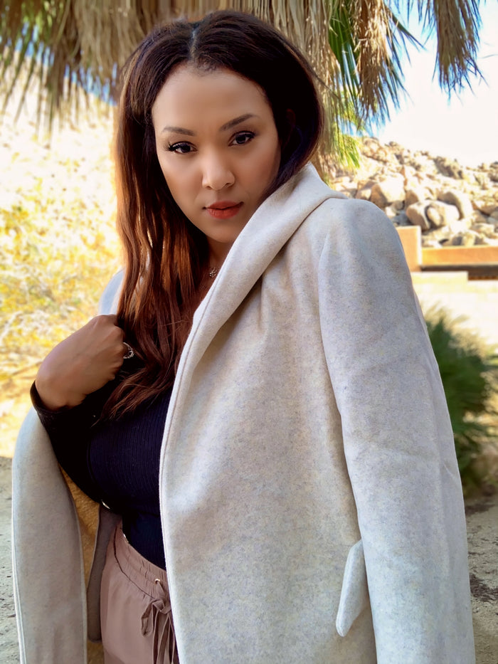 Amelia Lux Coat Ivory (Curve) image 2
