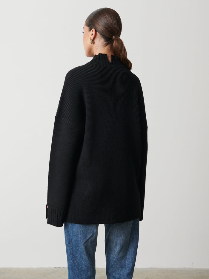 Elissa Is 5'8.5" & Wears Size UK S|Amory Grown Neck Knit Jumper - Black