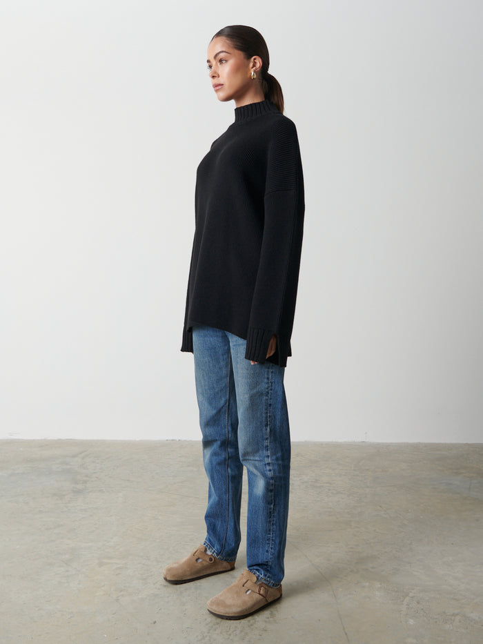 Elissa Is 5'8.5" & Wears Size UK S|Amory Grown Neck Knit Jumper - Black