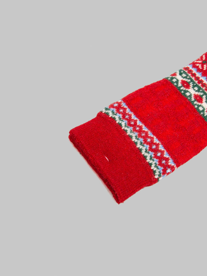 Anonymous Ism Snow Pattern JQ Crew Red hem