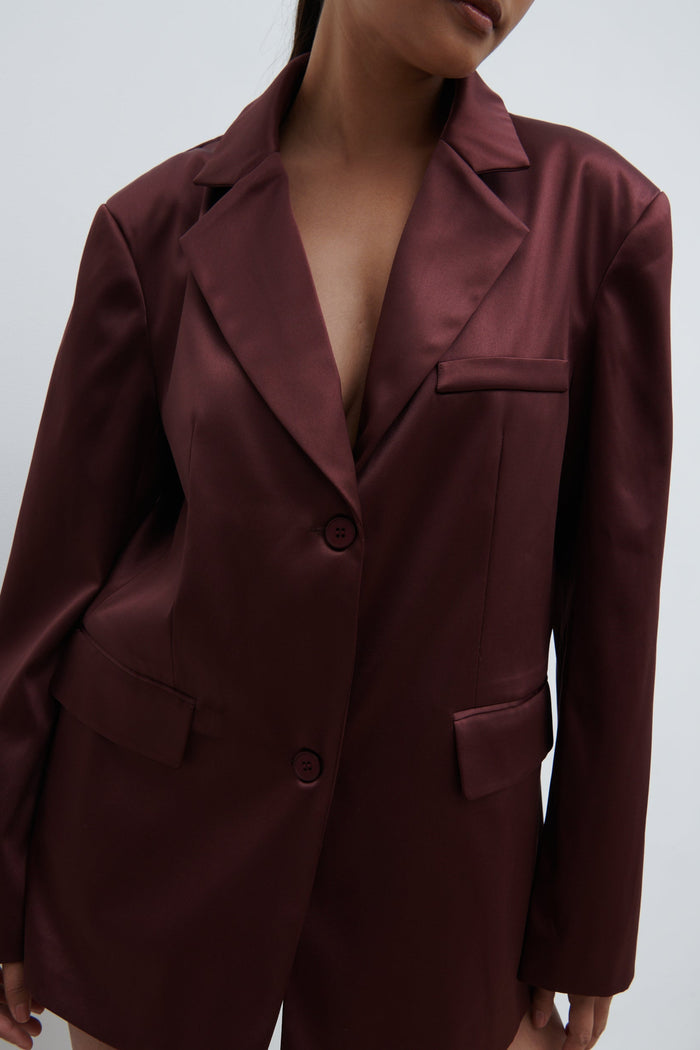 Candy Is 5'6" & Wears Size UK 8|Beck Satin Oversized Dad Blazer - Deep Wine