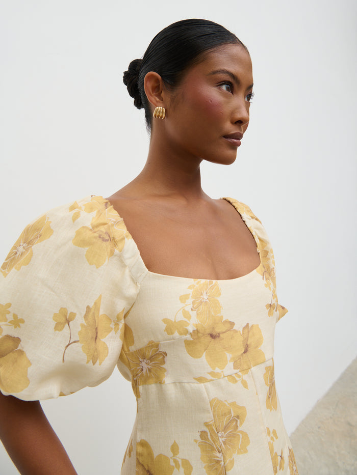 Elle Is 5'3" & Wears Size UK 6|Bette Printed Puff Sleeve Midaxi Dress - Yellow Ochre Floral