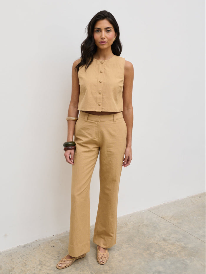 Lygia Is 5'9" & Wears Size UK 8|Blair Cropped Button Top - Camel