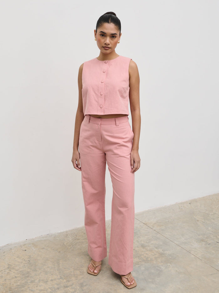 Candy Is 5'6" & Wears Size UK 8|Blair Cropped Button Top - Pink