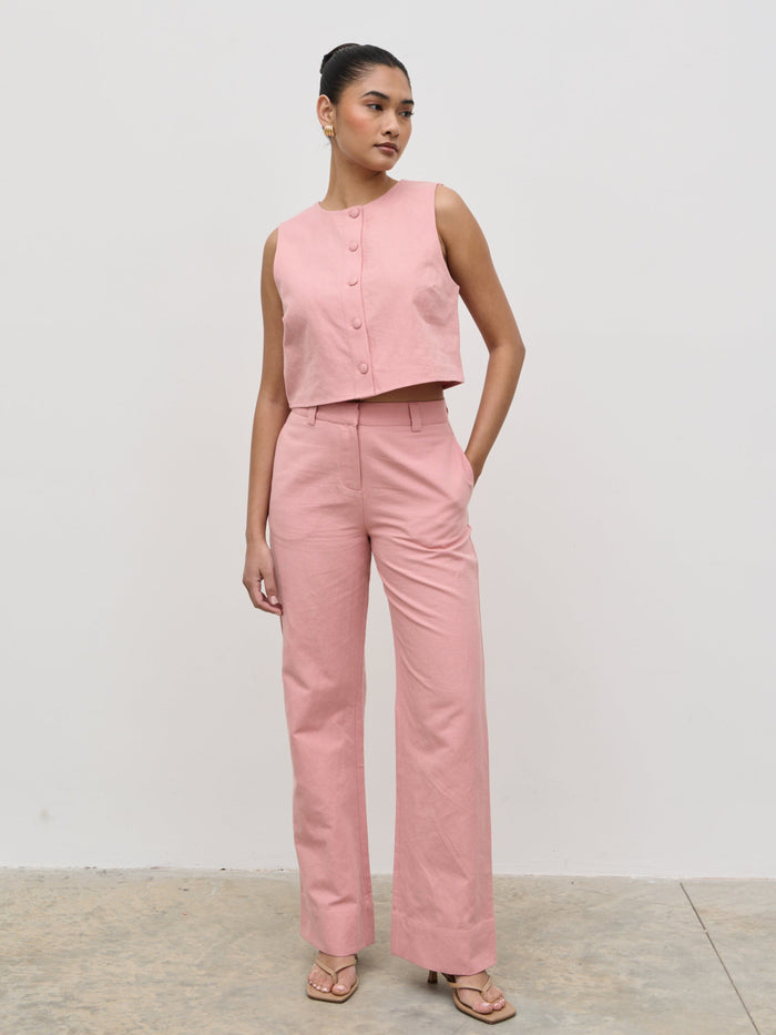Candy Is 5'6" & Wears Size UK 8|Blair Cropped Button Top - Pink