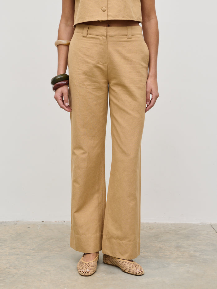Lygia Is 5'9" & Wears Size UK 8|Blair Linen Trousers - Camel
