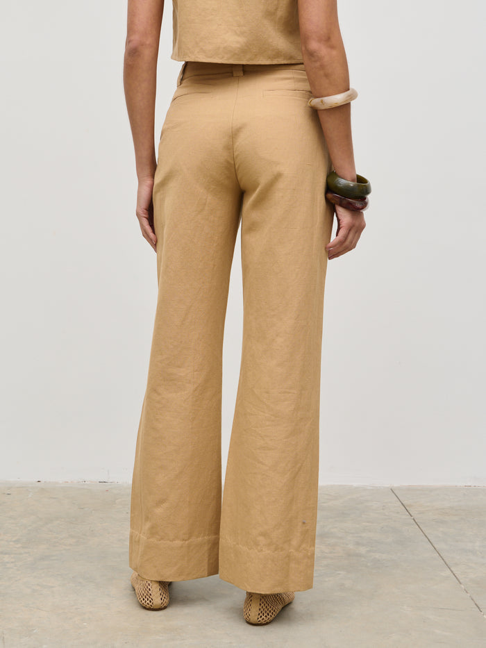 Lygia Is 5'9" & Wears Size UK 8|Blair Linen Trousers - Camel
