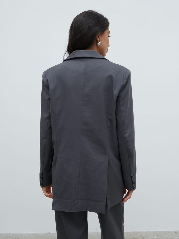 Lygia Is 5'9" & Wears Size UK 8|Brady Oversized Boxy Blazer - Graphite Grey