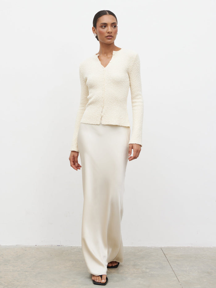Lana is 5.9.5" & Wears Size UK 8|Breya Maxi Skirt - Oyster