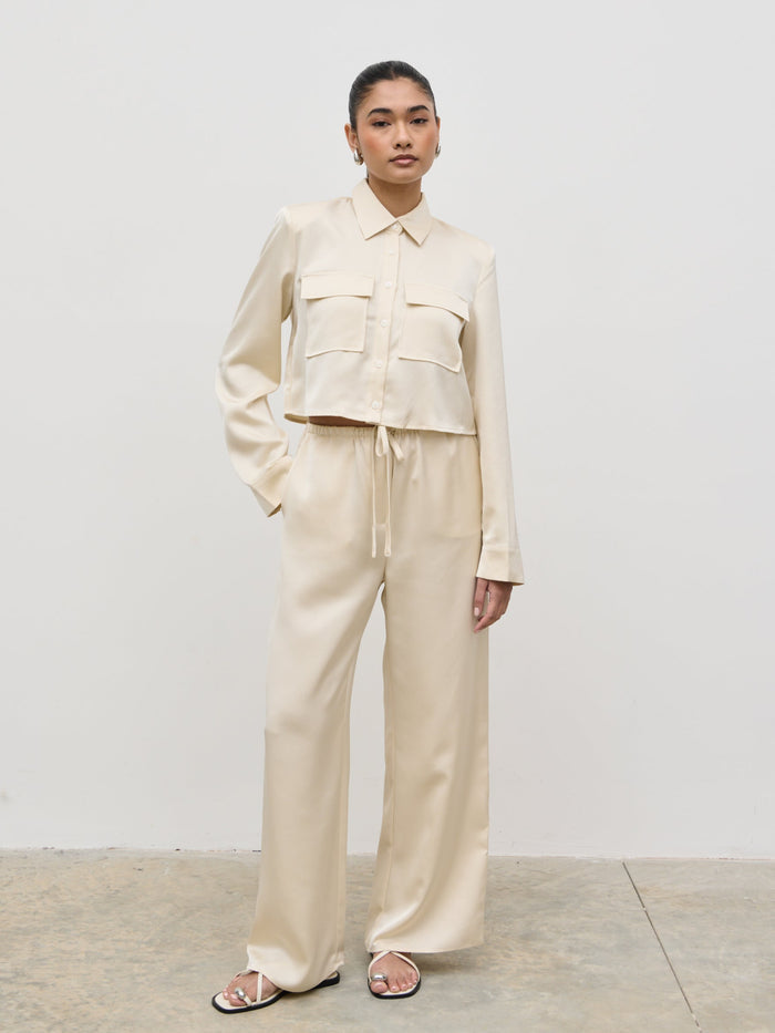 Candy Is 5'6" & Wears Size UK 8|Breya Satin Drawstring Trousers - Cream