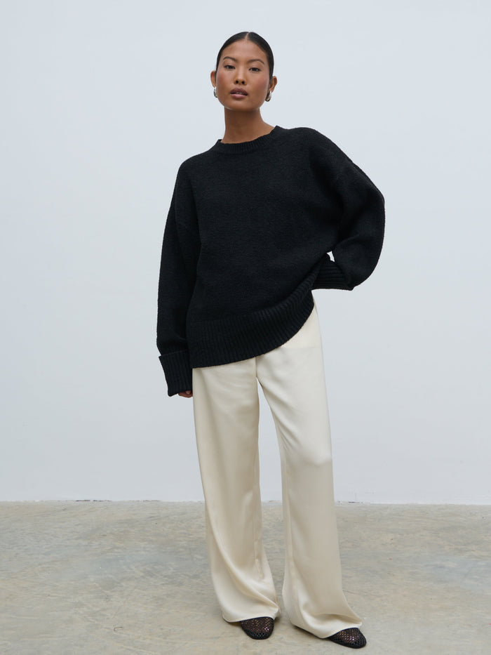 Elle Is 5'3" & Wears Size UK 8|Breya Satin Drawstring Trousers - Oyster
