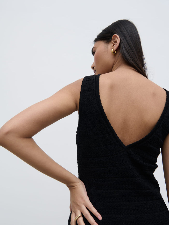 Candy Is 5'6" & Wears Size UK S|Bridget Crochet Knit Top - Black