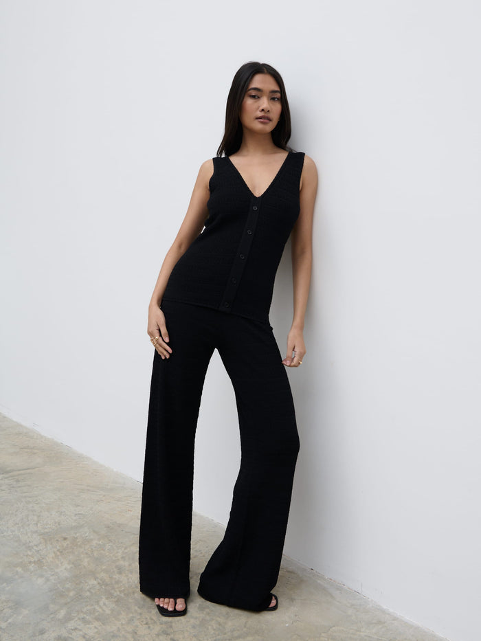 Candy Is 5'6" & Wears Size UK S|Bridget Crochet Knit Top - Black