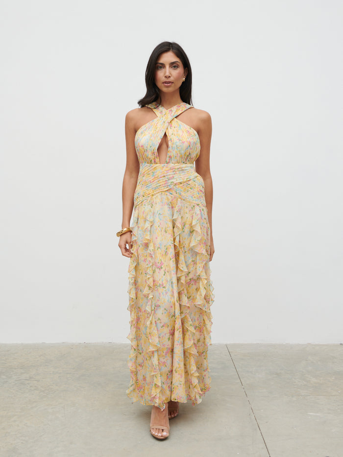 Lygia Is 5'9" & Wears Size UK 8