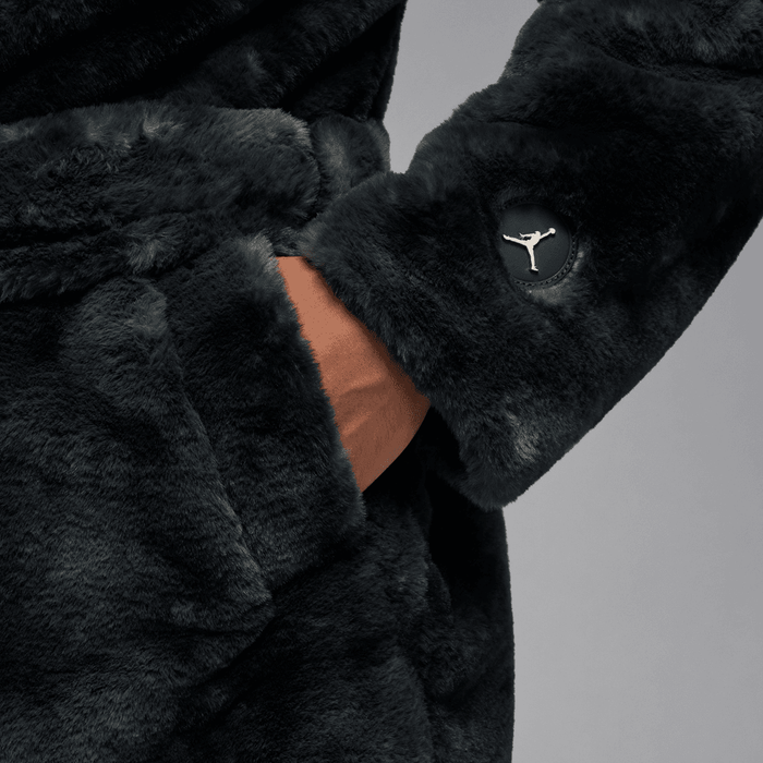 Jordan Brooklyn Fur Robe Thunder Grey