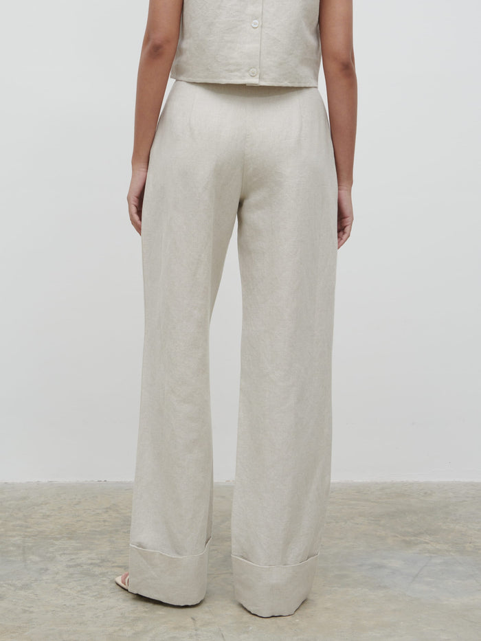 Candy Is 5'6" & Wears Size UK 8|Bryony Linen Trousers - Natural