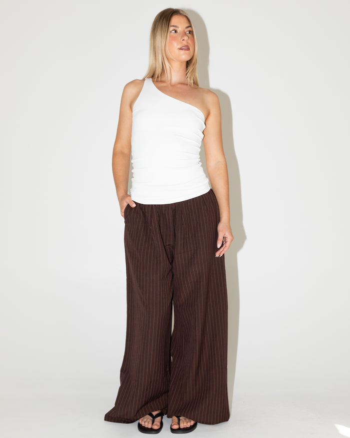 Butter One Shoulder Top | White