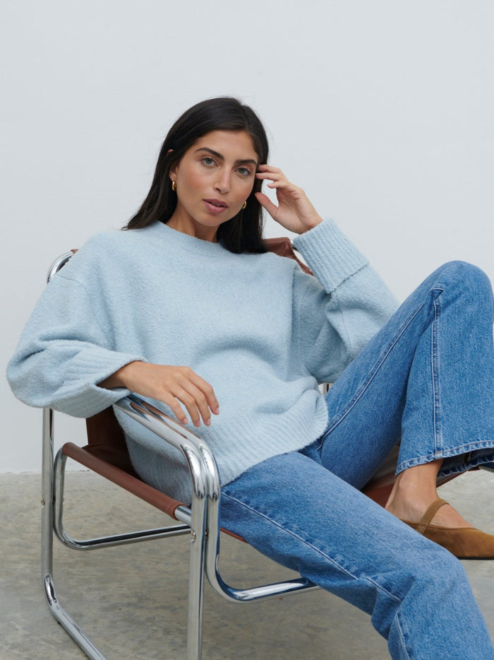 Lygia Is 5'9" & Wears Size UK S|Camille Oversized Borg Knit Jumper - Pale Blue