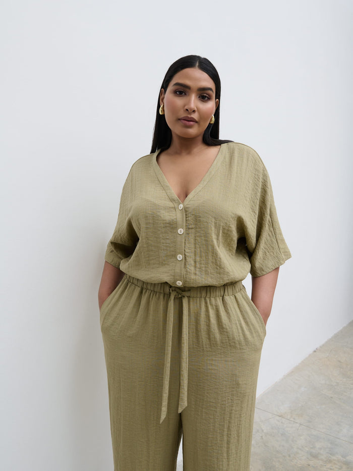 Souki Is 5'8" & Wears Size UK 18|Carey Easywear Jumpsuit Curve - Olive