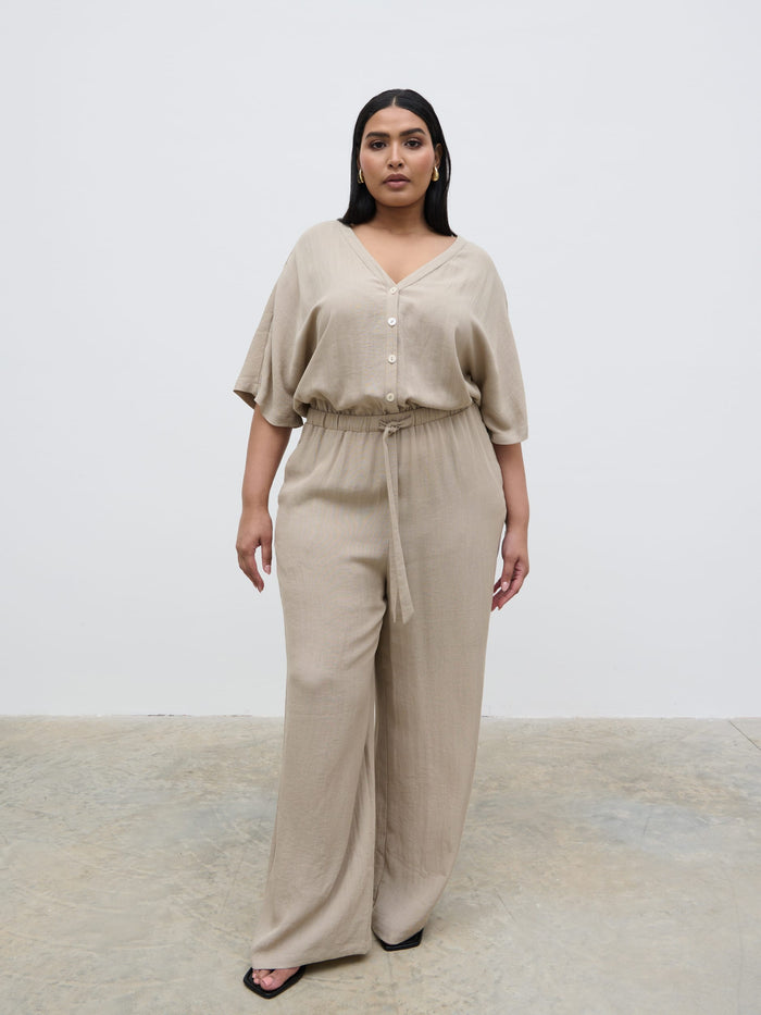 Souki Is 5'8" & Wears Size UK 18|Carey Easywear Jumpsuit Curve - Stone