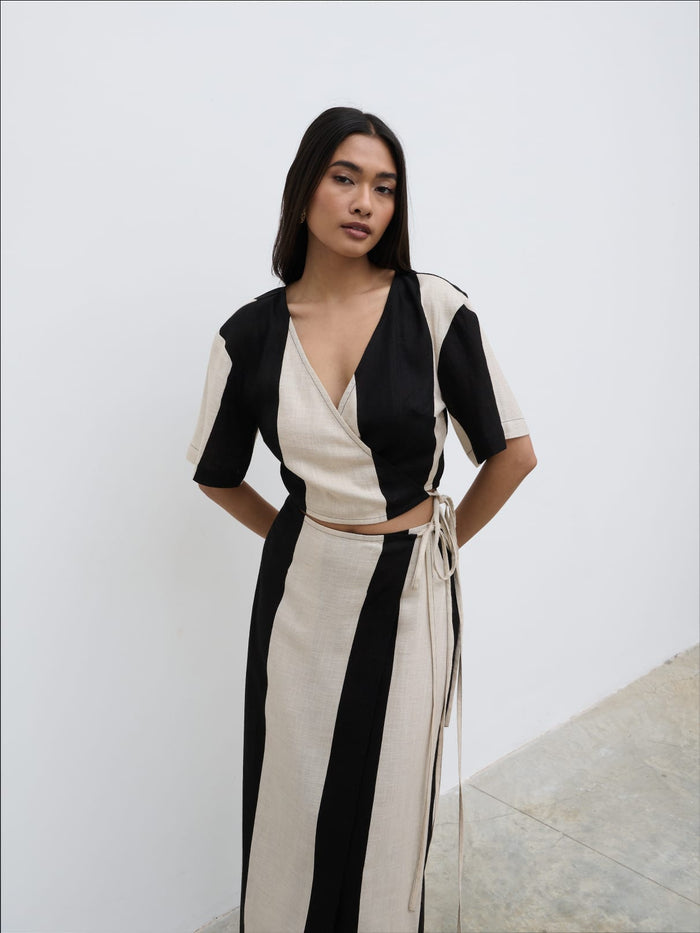 Candy Is 5'6" & Wears Size UK 8|Chaya Printed Wrap Top - Cream and Black