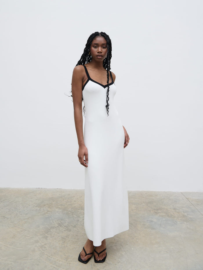Shilloh Is 5'9" & Wears Size UK S|Cheryl Contrast Knit Dress - Cream