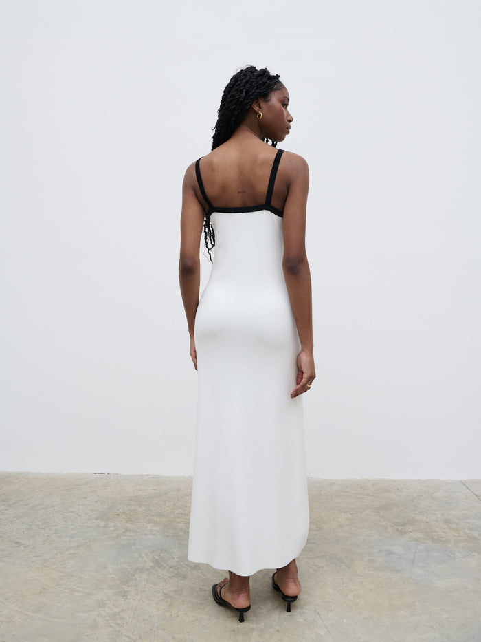 Shilloh Is 5'9" & Wears Size UK S|Cheryl Contrast Knit Dress - Cream
