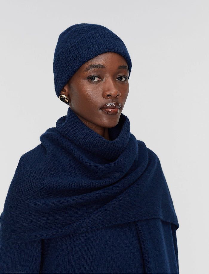 Blue Chia Light Pure Cashmere Hat - Joseph