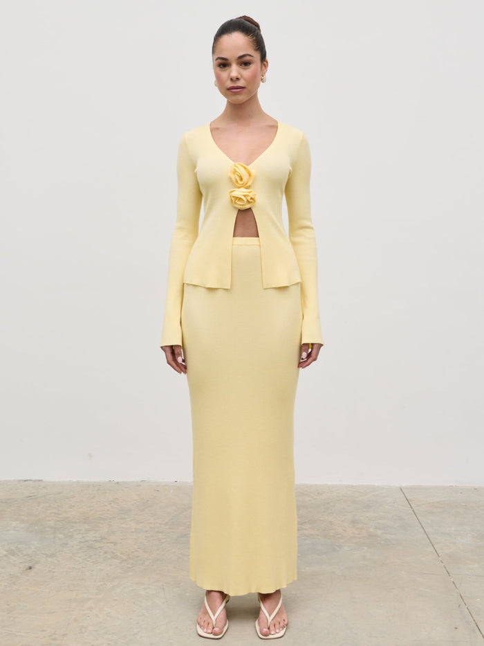 Elissa Is 5'8.5" & Wears Size UK S|Clemmie Knit Maxi Skirt - Pale Lemon