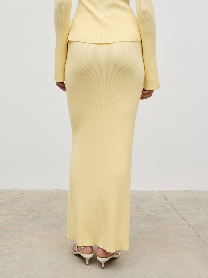 Elissa Is 5'8.5" & Wears Size UK S|Clemmie Knit Maxi Skirt - Pale Lemon