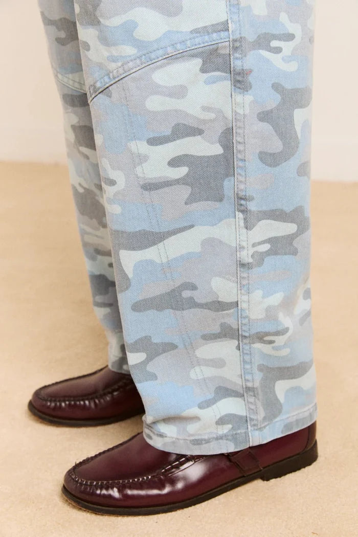 Damson Madder - Drew Jean in Camo - Kalifornia Jean Bar