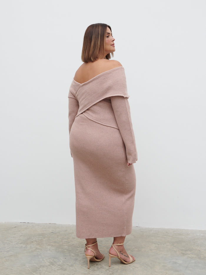 Rafaela Is 5'9" & Wears Size UK XL|Danica Wrap Knit Midaxi Dress Curve - Pink