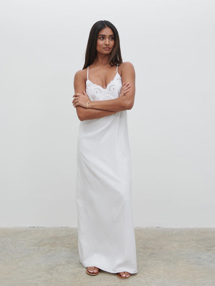 Sachi Is 5’7” & Wears Size UK 8|Davina Maxi Dress - Cream